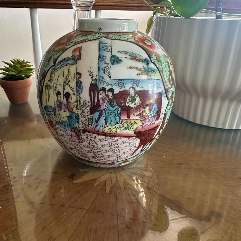Vintage Chinoiserie Decorative Porcelain Ginger Jar, Rose Mandarin Style Design